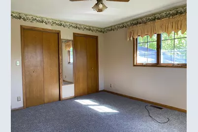 1760 48th Avenue NE, Willmar, MN 56201 - Photo 11