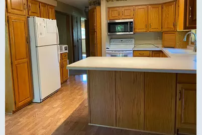 1760 48th Avenue NE, Willmar, MN 56201 - Photo 5