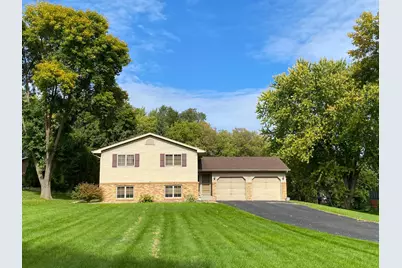 1760 48th Avenue NE, Willmar, MN 56201 - Photo 3