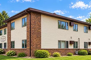 222 6th St SW, Madelia, MN 56062 - Photo 9