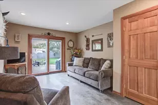 819 East St, Boyceville, WI 54725 - Photo 25