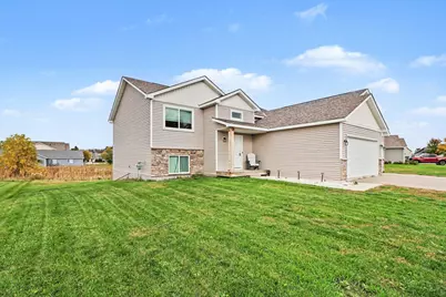 1304 Mulberry Avenue NE, Montgomery, MN 56069 - Photo 25