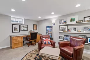 5525 Upton Ave S, Minneapolis, MN 55410 - Photo 29