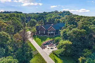 2534 Stagecoach Trail S, Afton, MN 55001 - Photo 9