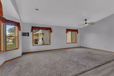 540 Elk Avenue, Eden Valley, MN 55329 - Photo 3