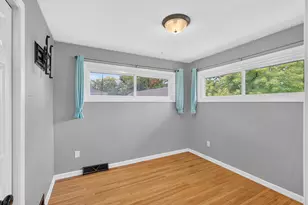 13905 Steven Rd, Burnsville, MN 55337 - Photo 15