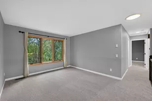4867 Richard Ln, Eagan, MN 55122 - Photo 9