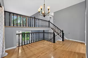 4867 Richard Ln, Eagan, MN 55122 - Photo 3