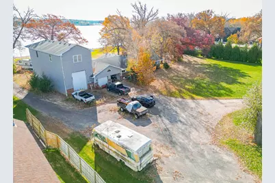 9225 Lake Boulevard, Chisago City, MN 55013 - Photo 35