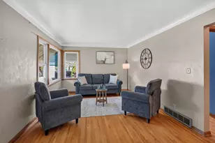 1158 Arundel St, Saint Paul, MN 55117 - Photo 5
