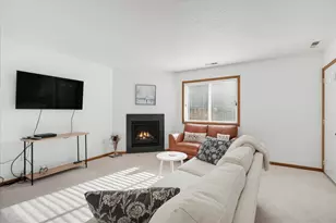 7698 157th St W, Apple Valley, MN 55124 - Photo 7