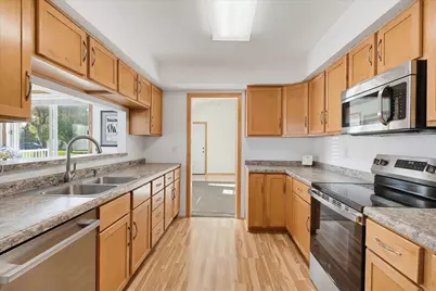 7698 157th Street W, Apple Valley, MN 55124 - Photo 3