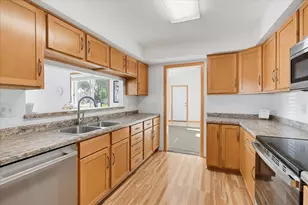 7698 157th St W, Apple Valley, MN 55124 - Photo 5