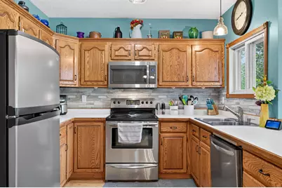 371 S Washington Avenue, New Richmond, WI 54017 - Photo 9