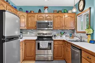 371 S Washington Ave, New Richmond, WI 54017 - Photo 9