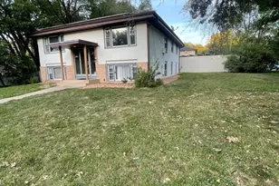 5419 4th St NE, Fridley, MN 55421 - Photo 3