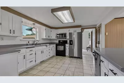2071 11 1/2 Street, Cumberland, WI 54829 - Photo 5