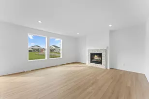7444 Lotus Ln, Lino Lakes, MN 55038 - Photo 7