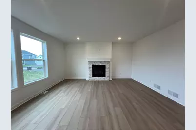 7444 Lotus Lane, Lino Lakes, MN 55038 - Photo 5
