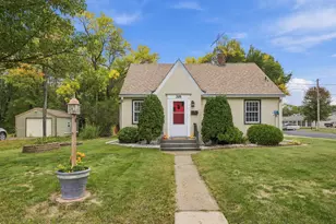 326 5th Ave NE, Cambridge, MN 55008 - Photo 1
