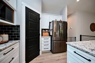 357 Valley Oaks Dr, Winona, MN 55987 - Photo 11