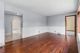 5201 Pennsylvania Ave N, New Hope, MN 55428 - Photo 5