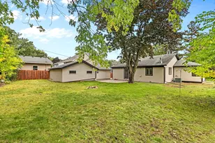 5201 Pennsylvania Ave N, New Hope, MN 55428 - Photo 39