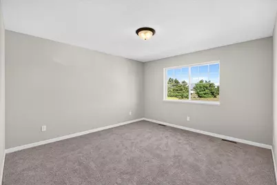 1815 Pierce Street S, Cambridge, MN 55008 - Photo 27