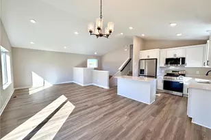 1827 Pierce St S, Cambridge, MN 55008 - Photo 3