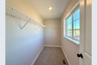 1827 Pierce Street S, Cambridge, MN 55008 - Photo 9