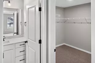1927 Pierce Street S, Cambridge, MN 55008 - Photo 27