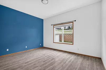 4527 Bloomberg Lane, Inver Grove Heights, MN 55076 - Photo 17