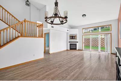 4527 Bloomberg Lane, Inver Grove Heights, MN 55076 - Photo 9