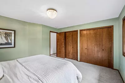 10800 Oak Knoll Terrace N, Minnetonka, MN 55305 - Photo 13