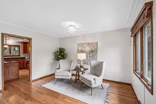 10800 Oak Knoll Terrace N, Minnetonka, MN 55305 - Photo 5