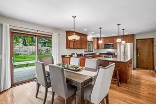 10800 Oak Knoll Terrace N, Minnetonka, MN 55305 - Photo 9