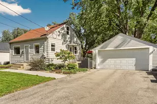1112 5th Ave NW, Rochester, MN 55901 - Photo 1