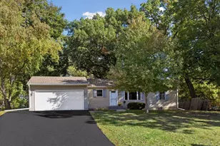 1020 Orkla Dr, Golden Valley, MN 55427 - Photo 3