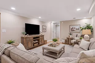 1020 Orkla Dr, Golden Valley, MN 55427 - Photo 29