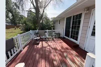 10133 Cottonwood Street NW, Coon Rapids, MN 55448 - Photo 3