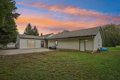 593 Century Avenue N, Maplewood, MN 55119 - Photo 47