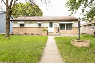 1604 N Franklin St, New Ulm, MN 56073 - Photo 1