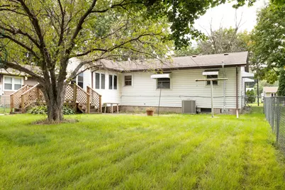 1604 N Franklin Street, New Ulm, MN 56073 - Photo 5