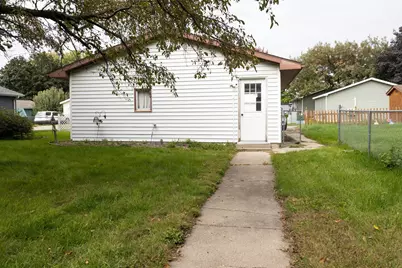 1604 N Franklin Street, New Ulm, MN 56073 - Photo 9