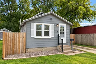 34 Lenox St, Winona, MN 55987 - Photo 1