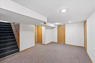 4070 Jay Ln, White Bear Lake, MN 55110 - Photo 15