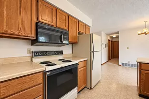 33210 593rd Ave, Warroad, MN 56763 - Photo 5