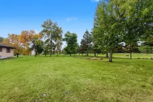 33210 593rd Ave, Warroad, MN 56763 - Photo 3