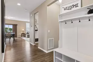 9135 Lighthouse Ln, Woodbury, MN 55129 - Photo 19