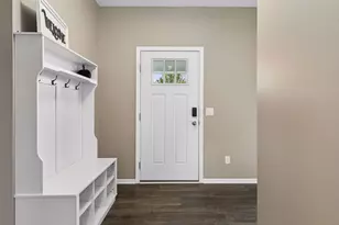 9135 Lighthouse Ln, Woodbury, MN 55129 - Photo 21